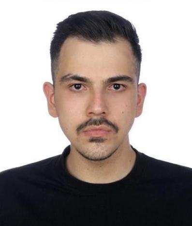 Beşiktaş’ta motosikletle otomobile çarparak takla atan 2 kişi öldü; kaza anı kamerada