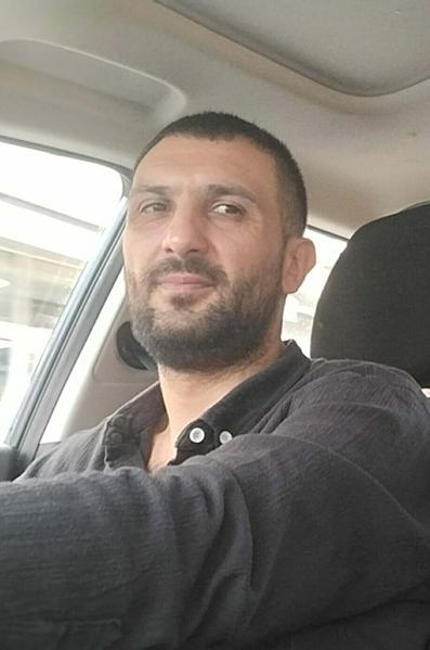 Eşinin boğazına bıçak dayayan sanığa 11,5 yıl hapis istemi