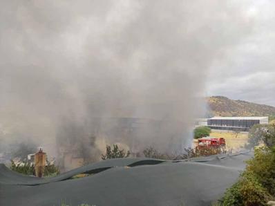 Kayseride mobilya fabrikasında yangın kontrol altında