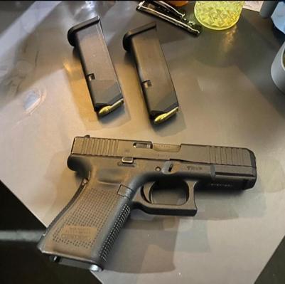 Eğlence mekanları ve otellere uyuşturucu operasyonu: 17 gözaltı