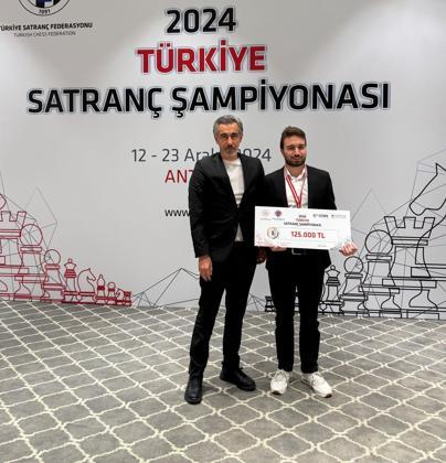 Satranç Türkiye Şampiyonu GM Vahap Şanal oldu