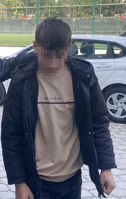 Husumetlilerin evine tüfekle ateş açtılar