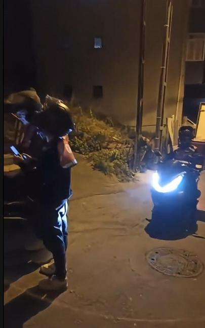 Eyüpsultanda onlarca restorandan sipariş verdi, motokuryeler kapıda kaldı