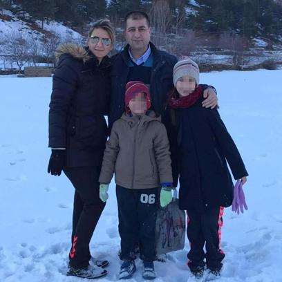 TIRdan düşen saman balyalarının altında kalıp öldü; o anlar kamerada