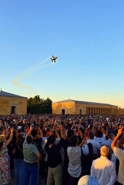 SOLOTÜRK kokpitinden 30 Ağustos Zafer Bayramı uçuşu