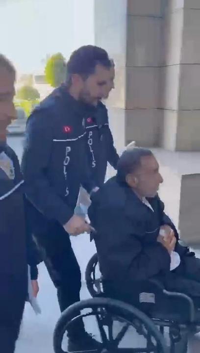 Fatihte tekerlekli sandalye ile gelip eski eşini vuran saldırgan adliyeye sevk edildi