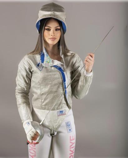 Fatma Zehra Köse: Hayallerimde hep İstiklal Marşını okutmak vardı