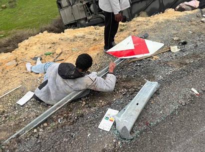 Antalyada yolcu otobüsü devrildi; 9 ölü, 25 yaralı