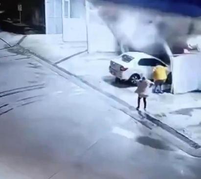 Samsunda heyelan; 4 kişilik aile kaya parçalarının altında kaldı: 3 ölü