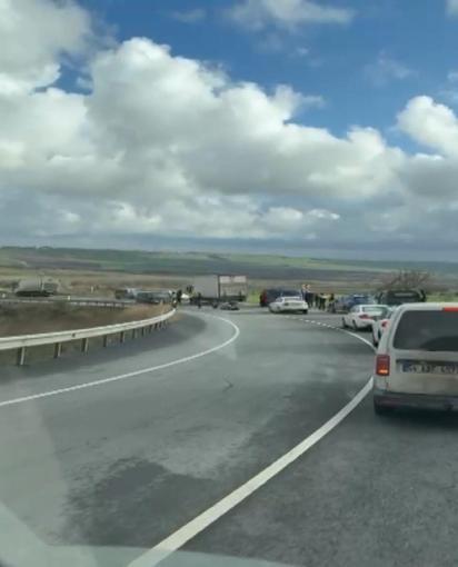 Arnavutköyde otomobilin çarptığı motosikletli hayatını kaybetti