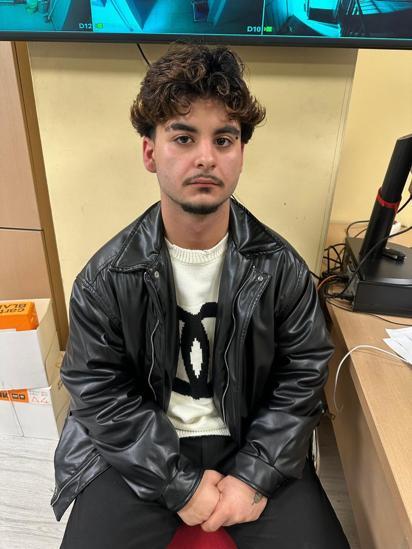 Fatihte bisikletinden uyuşturucu çıkan şüpheli gözaltına alındı