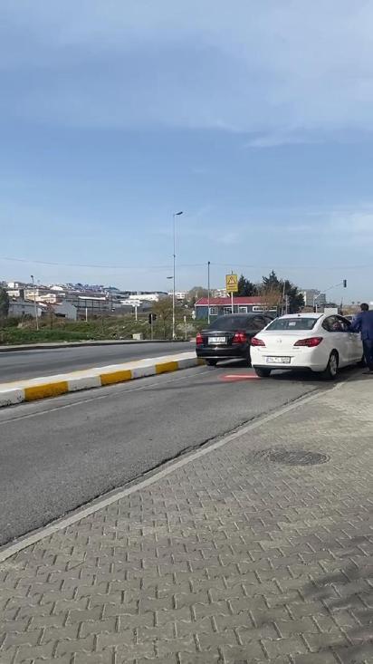 Esenyurtta sürücülerin kapan imtihanı; 4 günde yaklaşık 200 lastik değiştirdik