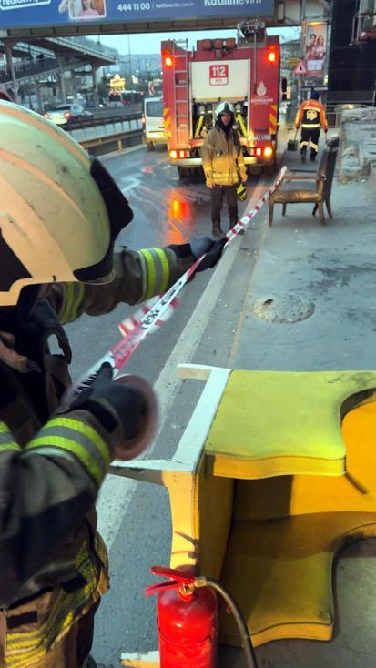 Avcılarda kopan elektrik kablolarında patlama yaşandı