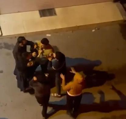 Taksici ile kadınların kavgası kamerada