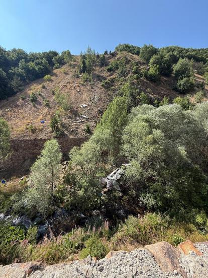Fındık işçilerini taşıyan minibüs uçuruma yuvarlandı: 4 ölü, 17 yaralı