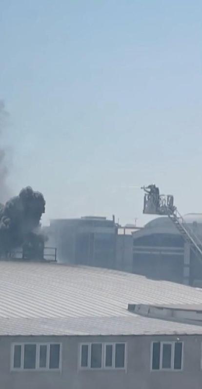 Esenyurtta tekstil fabrikasında çıkan yangın söndürüldü