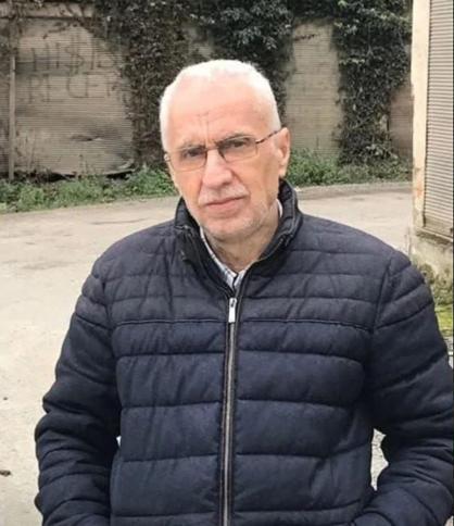 Mezar yeri bakmak için otomobille yola çıkan dayı ile yeğenin öldüğü kaza kamerada