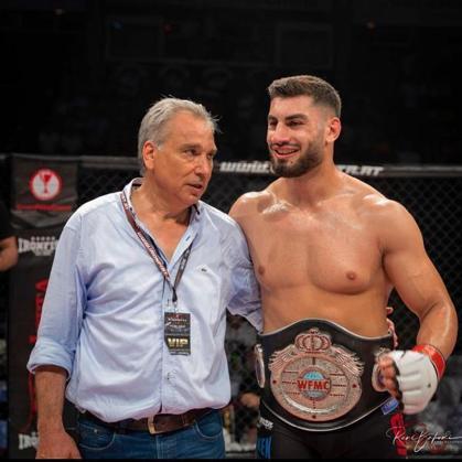 UFCde Türkiyeyi temsil edecek üçüncü Türk olan MMA dövüşçüsü İbo Aslan: Para için ne bayrağımı, ne de vatanımı satarım