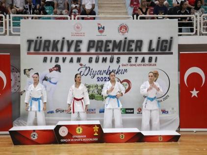 Bakan Bak: Terörsüz Türkiye için hep beraber çalışacağız