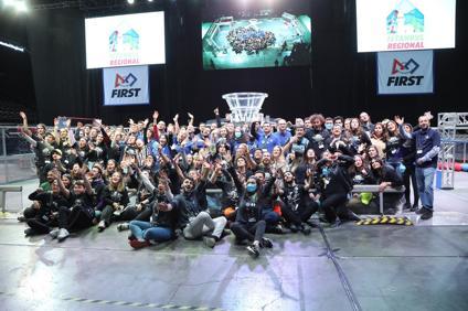 Liselerarası robot yarışmasının İstanbul etabı tamamlandı
