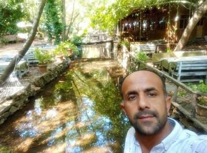 İşçi servis minibüsü ile hafif ticari araç çarpıştı: 1 ölü, 13 yaralı