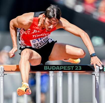 Dünya Salon Atletizm Şampiyonasında üç Türk sporcu piste çıkacak