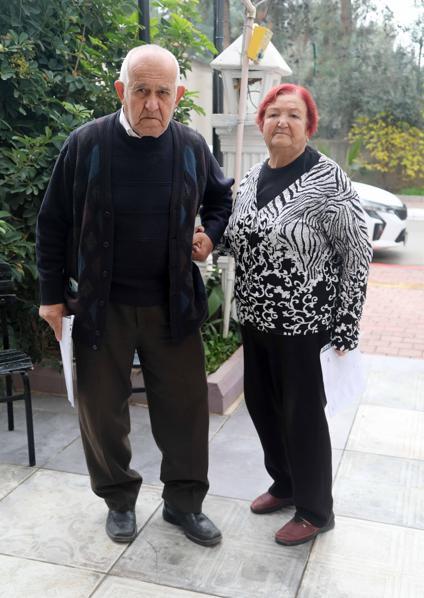 Kanser hastası çift, kiradaki evlerine taşınmak için 2 yıldır hukuk mücadelesi veriyor