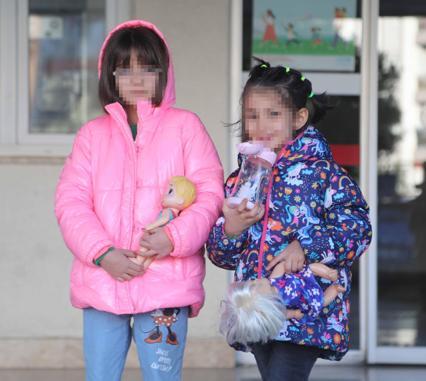 İki çocuklu çift, bir çocuğun hayatına dokunmak için koruyucu aile oldu