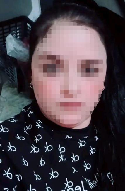 Eski nişanlısı ile 2 kızını bıçakla yaraladı