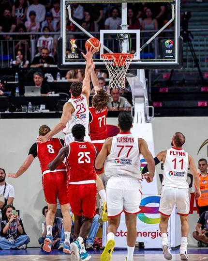 A Milli Basketbol Takımı, grubu namağlup lider tamamladı