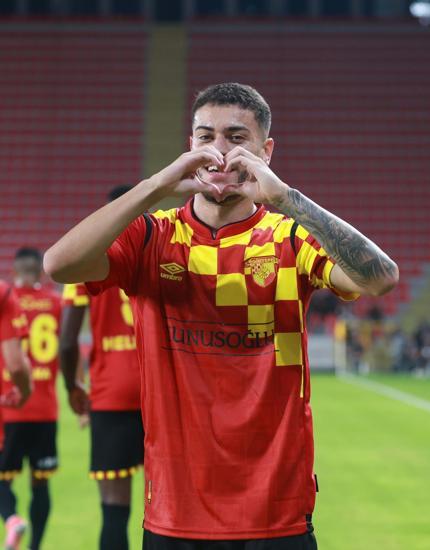 Göztepede Romulo bereketi
