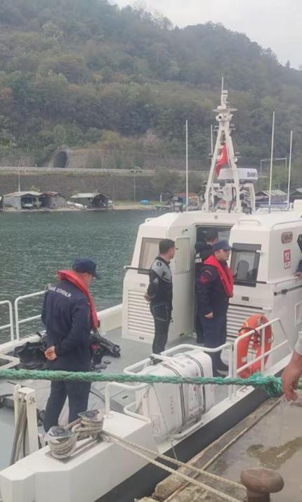Giresun açıklarında tekne alabora oldu; 1 kişi öldü, 2 balıkçı kurtarıldı