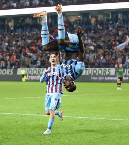 Trabzonspor’un anlaşma sağladığı Onuachu yarın akşam özel uçakla Trabzon’a geliyor