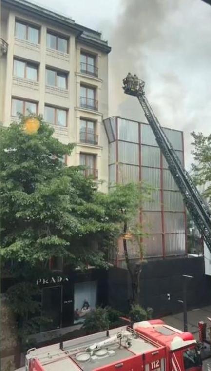 Nişantaşında inşaat halindeki binada çıkan yangın söndürüldü