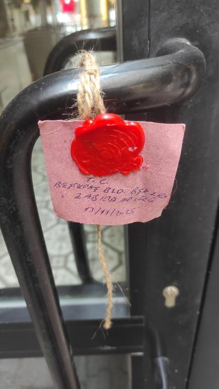 Böcek ailesi soruşturmasında tahliye edilen esnaf konuştu: 40 senem boşa gitti