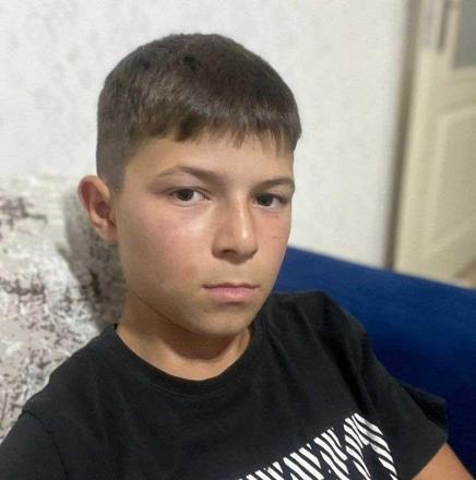 Otomobile binerken silahlı saldırıya uğrayan baba ile 11 yaşındaki oğlu öldü