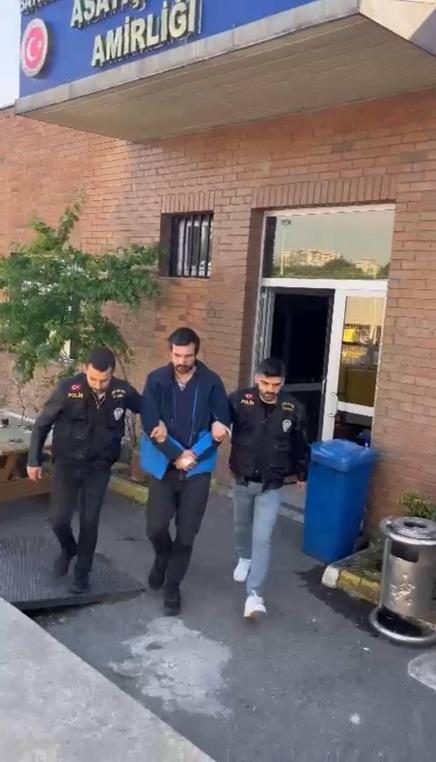 Bayrampaşada eski eşinin üzerine otomobilini sürdü