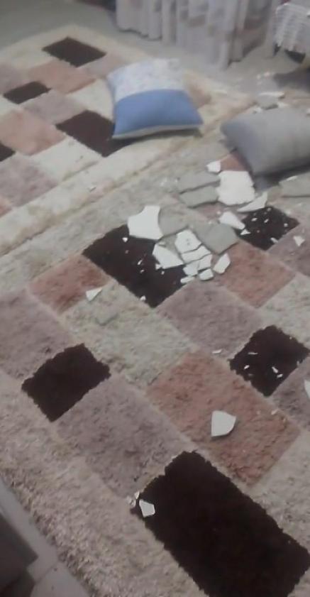 Sultangazide evin tavanı oyun oynayan çocuğun üzerine çöktü; iki gün sonra su bastı