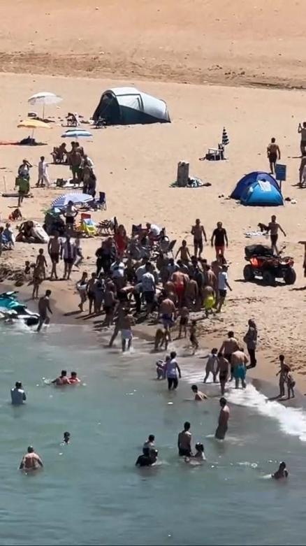 Sarıyerde boğulma tehlikesi geçiren kişi hastaneye kaldırıldı