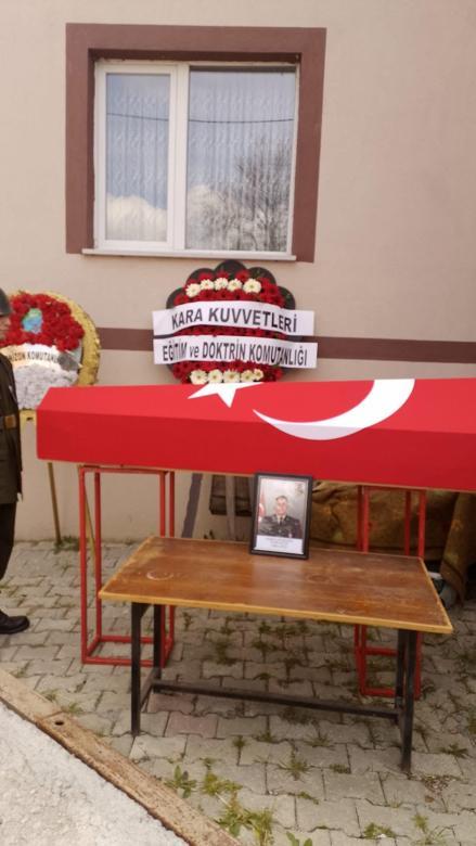 Bomonti-Dolmabahçe Tüneli’nde 2 araca çarparak takla atan astsubay öldü