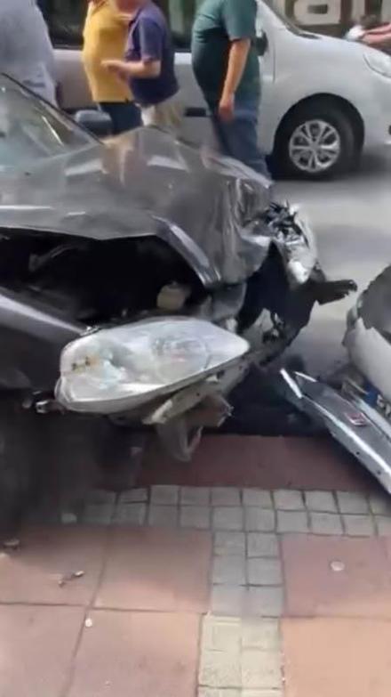 Kağıthane’de ehliyetini 21 gün önce aldı; trafik kazasında hamile kadına çarptı