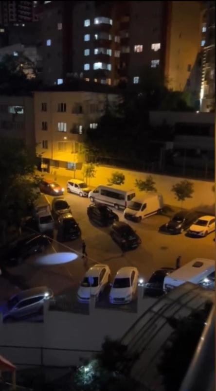 Kağıthanede kalaşnikoflu saldırı kamerada; aracın önünü kesip kurşun yağdırdılar