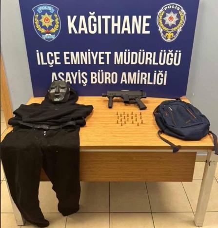 Kağıthane’de boşanma aşamasındaki eşinin 6 kez kurşunlattırdığı kuyumcuya 2 silahlı saldırı; o anlar kamerada