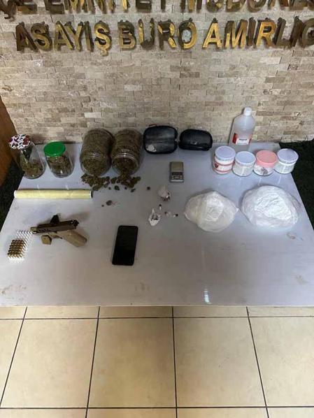 Kağıthane’de operasyon: Yaklaşık 10 milyon lira değerinde uyuşturucu ele geçirildi