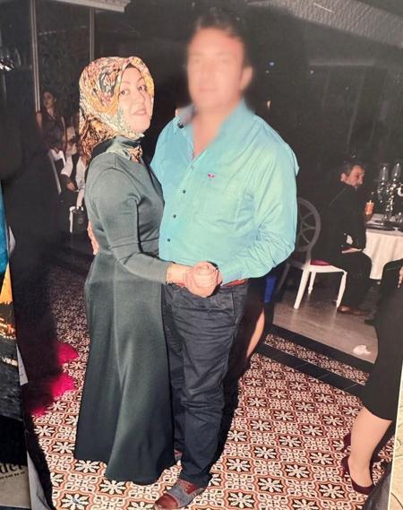 Çatalcada durakta gördüğü eşini başından silahla vurarak öldürdü