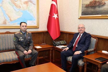 Bakan Güler, Özbek mevkidaşı Korgeneral Halmuhamedov ile bir araya geldi