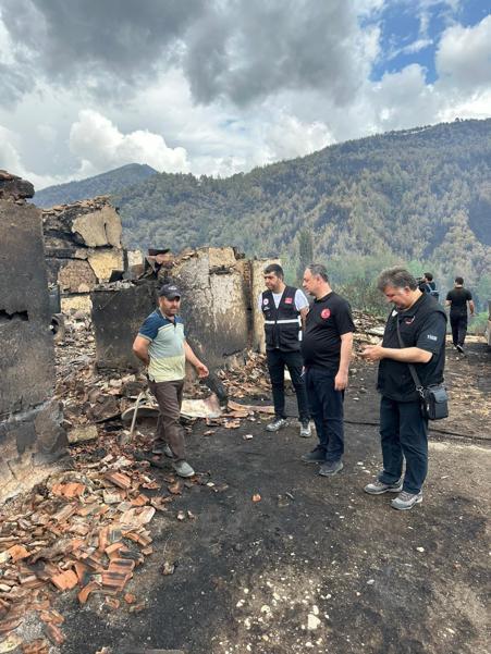Bilecik’teki yangında 51 kişi dumandan etkilendi, 100 bina ve 118 bağımsız bölüm hasar gördü