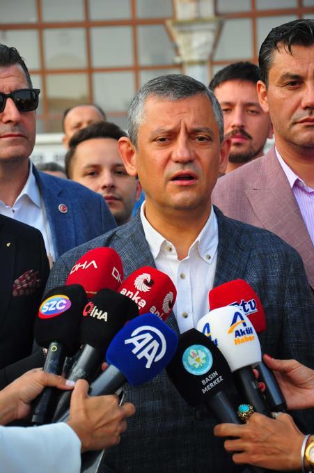 Özgür Özel: Çalışarak başarmış bir partiyiz