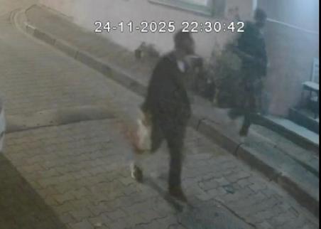 Fatih’te Dur ihtarına uymadı takiple yakalandı; 6 kilo 680 gram uyuşturucu ele geçirildi