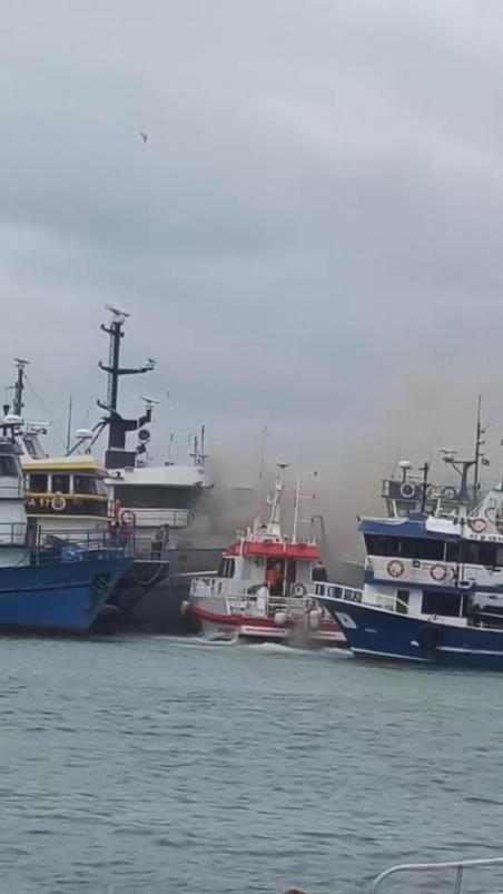 Rumeli Feneri’nde balıkçı teknesinde yangın